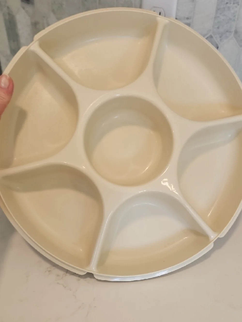 Tupperware 1665 & 1666 Vintage Vegetable Serving Container Almond